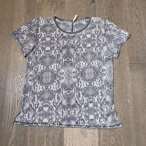 2/25🌸Free people T shirt